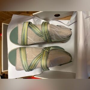 New Dansko Rayna Women's Sandals size 39 (8.5-9)